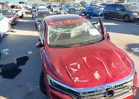 2020 Volkswagen Passat 2.0T R-Line z USA, uszkodzony, nr VIN 1VWMA7A36LC001718